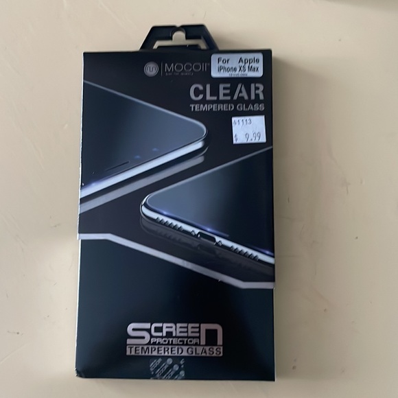 Clear IPhone XS Max case - Picture 3 of 3